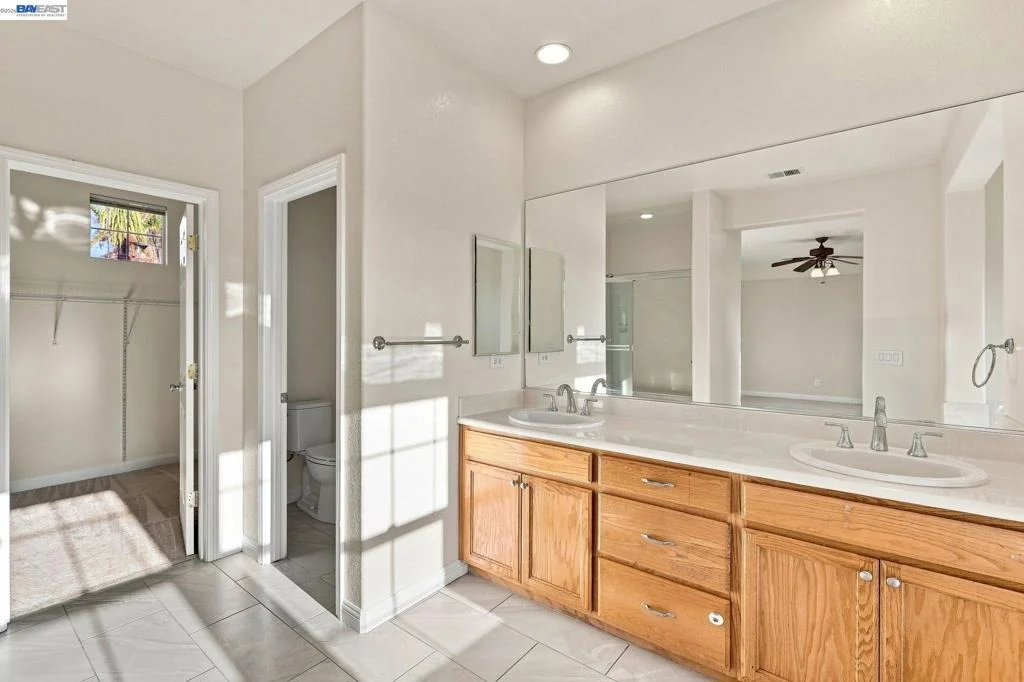 Photo of 565 Presidio Pl