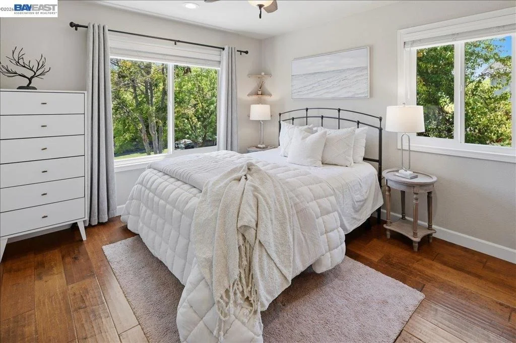Photo of 3766 Valley View Way