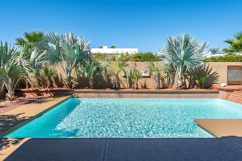 Photo of 41775 Harrison Drive