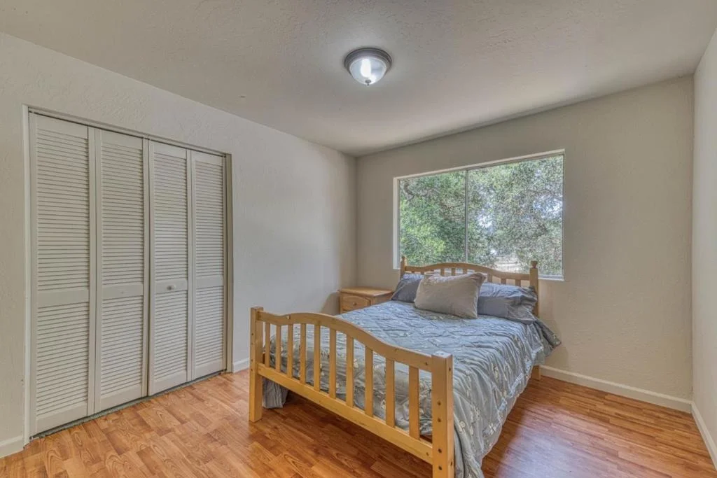 Photo of 17742 Berta Canyon Road
