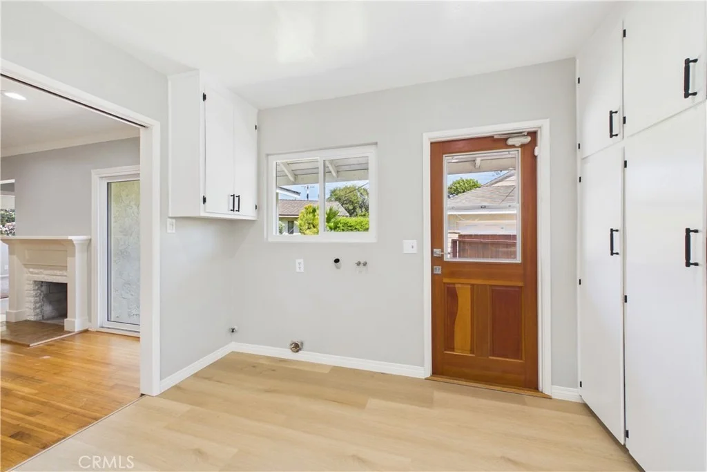 Photo of 1902 Lees Avenue