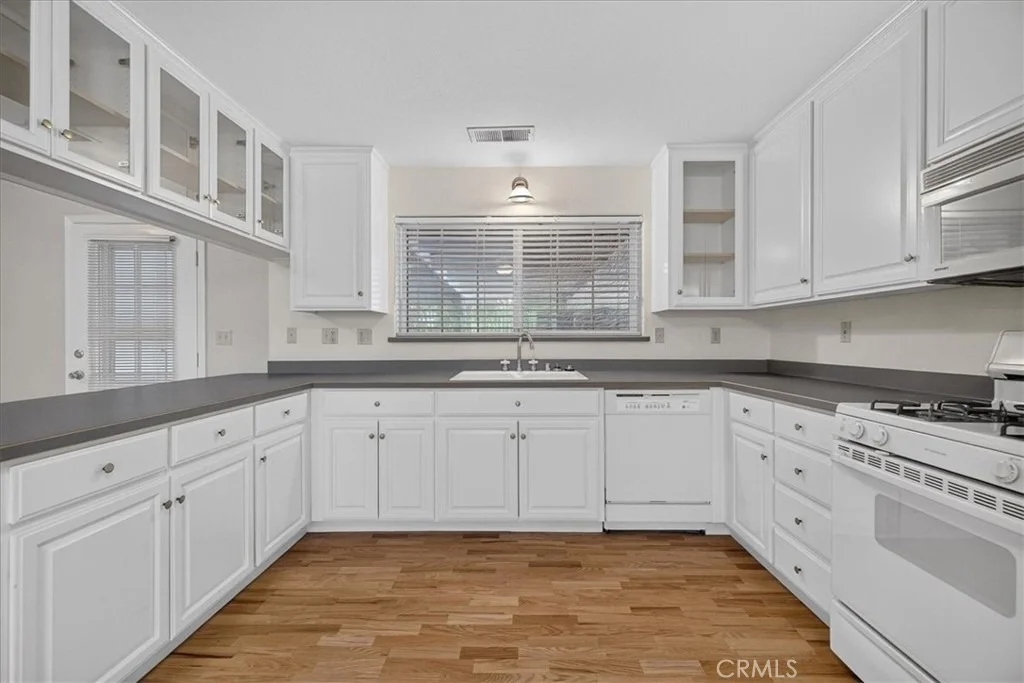 Photo of 6838 County Road 18