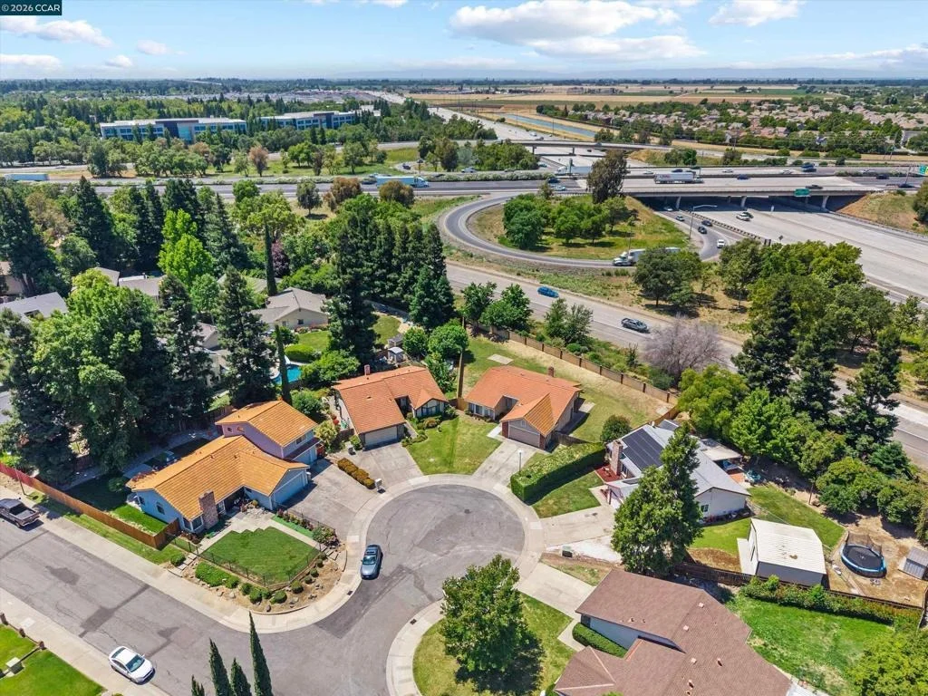 Photo of 3167 Osuna Way