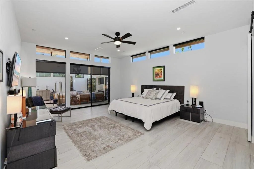 Photo of 54905 Avenida Obregon
