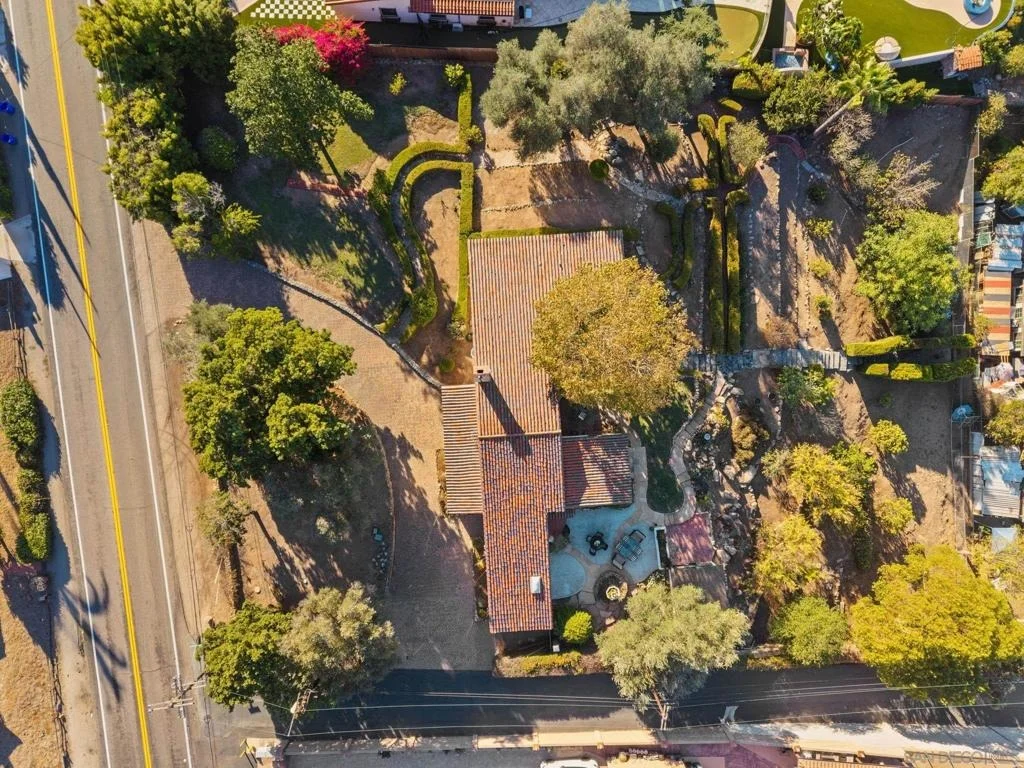Photo of 10260 Fuerte