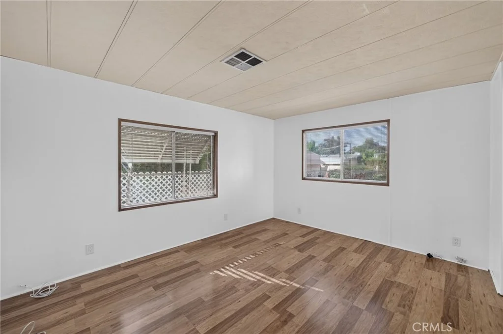 Photo of 1650 Sonora