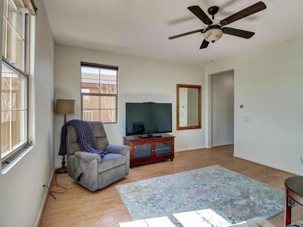 Photo of 73754 Kandinsky Way
