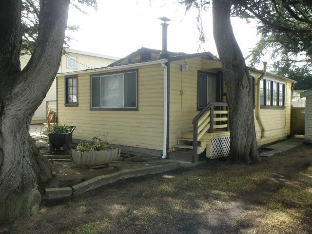 Photo of 334 MONTEREY Road