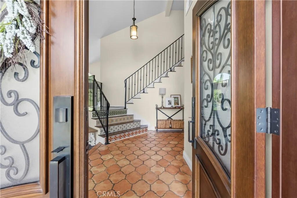 Photo of 943 W 14th Street