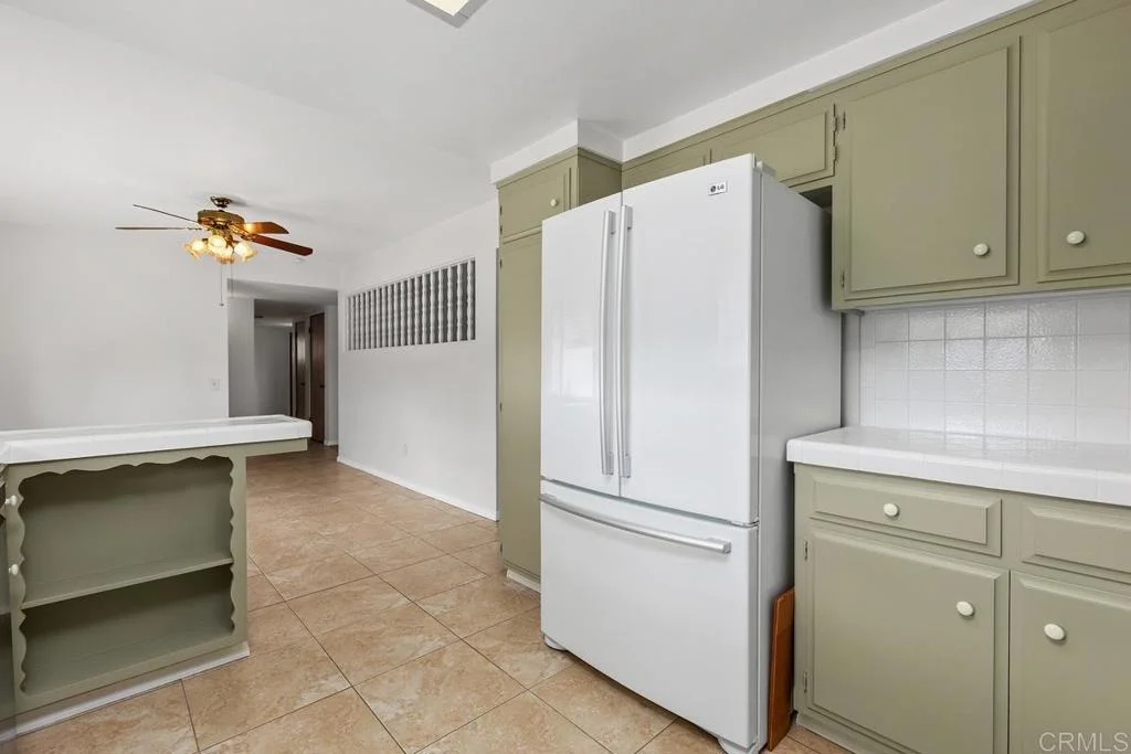 Photo of 1035 Knoll Park Lane