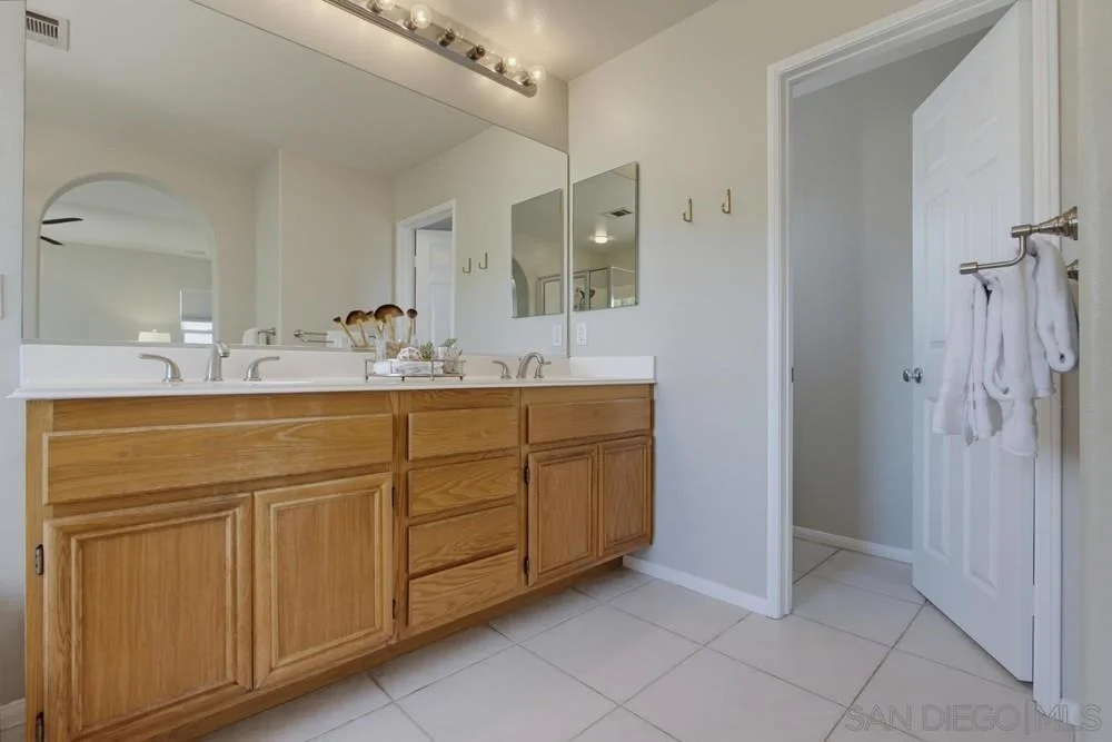 Photo of 6084 Paseo Monona