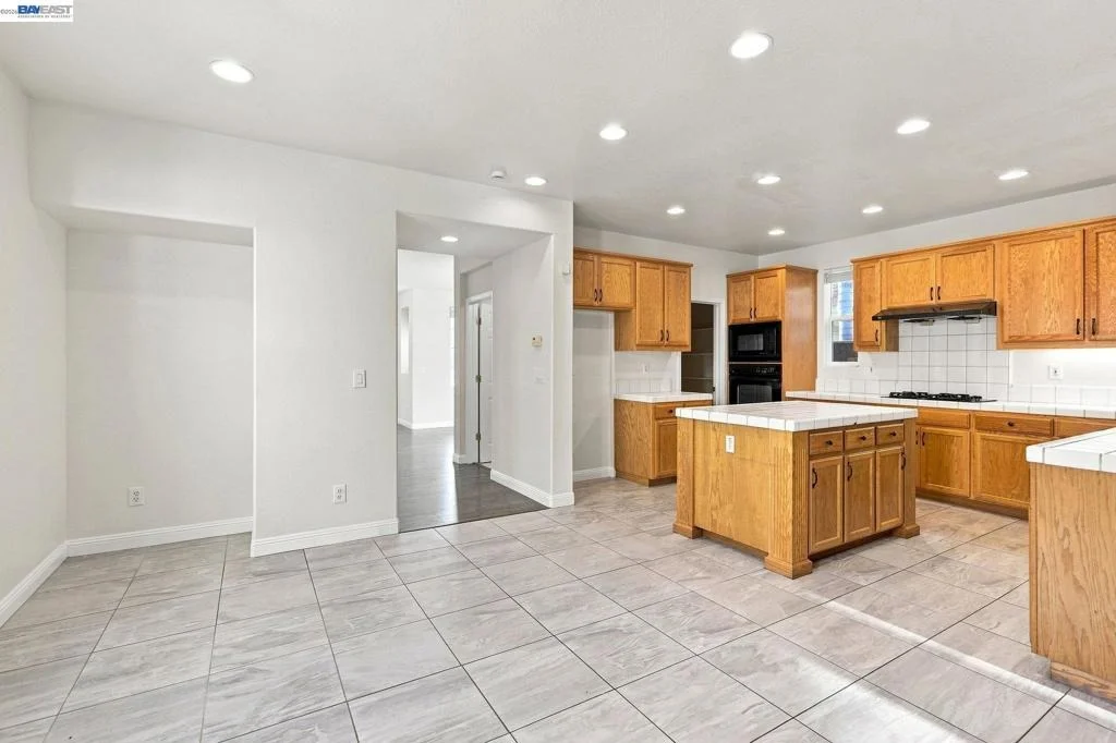 Photo of 565 Presidio Pl