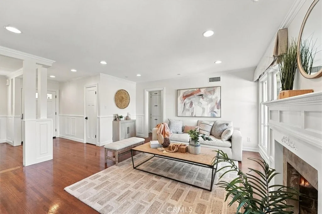 Photo of 4021 Via Valmonte
