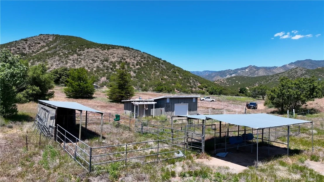 Photo of 36255 Grapevine Canyon Road