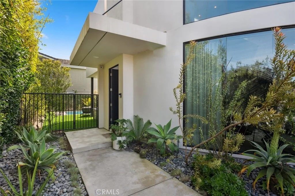 Photo of 2831 Ridge Drive
