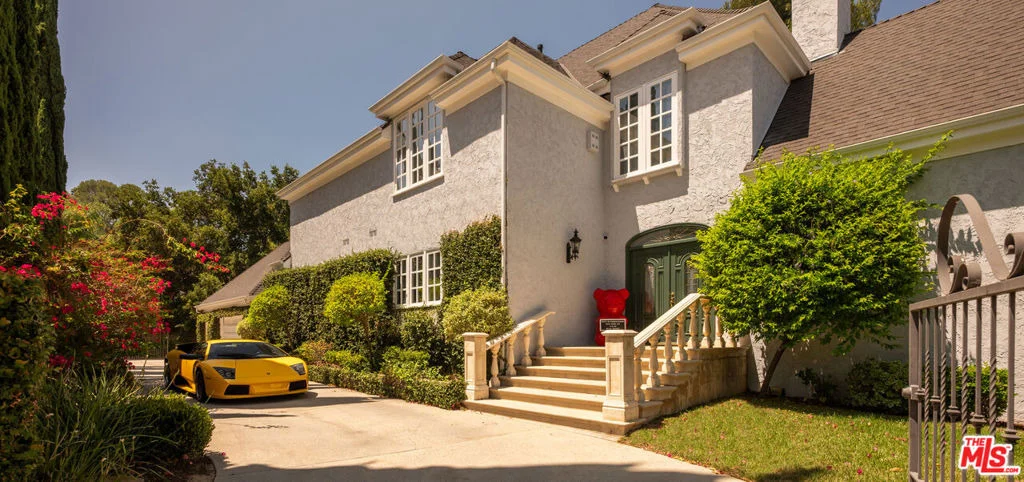 Photo of 3891 Sepulveda Boulevard