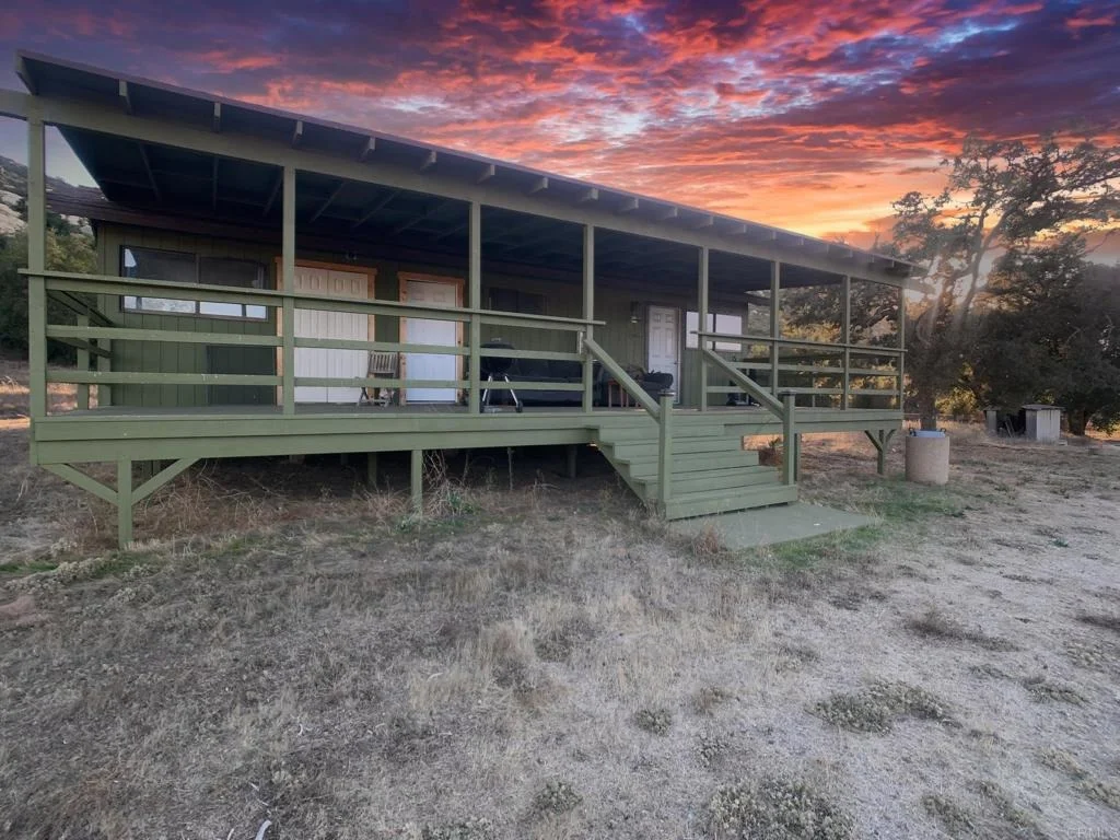 Photo of 24352 Featherstone Canyon Rd