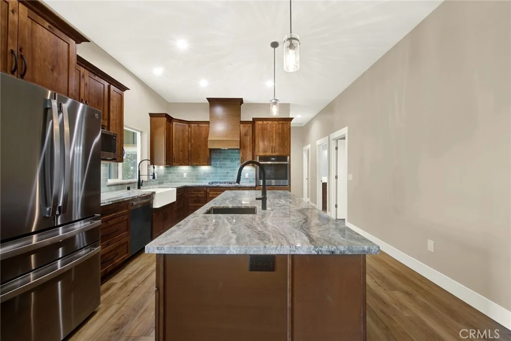 Photo of 1690 BEND LANE