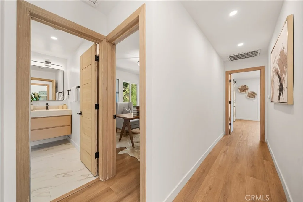 Photo of 500 Santa Paula Avenue
