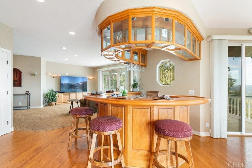 Photo of 4327 Hollyhill Road