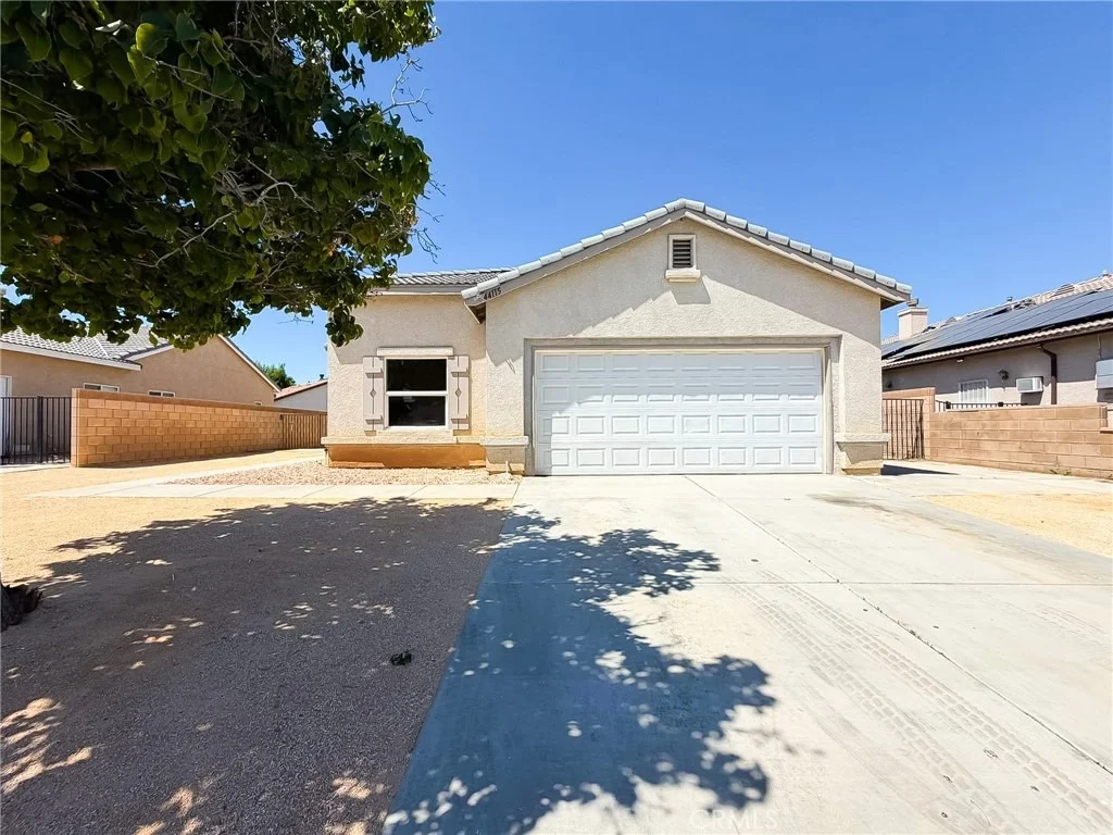 Photo of 44115 Greentree Court