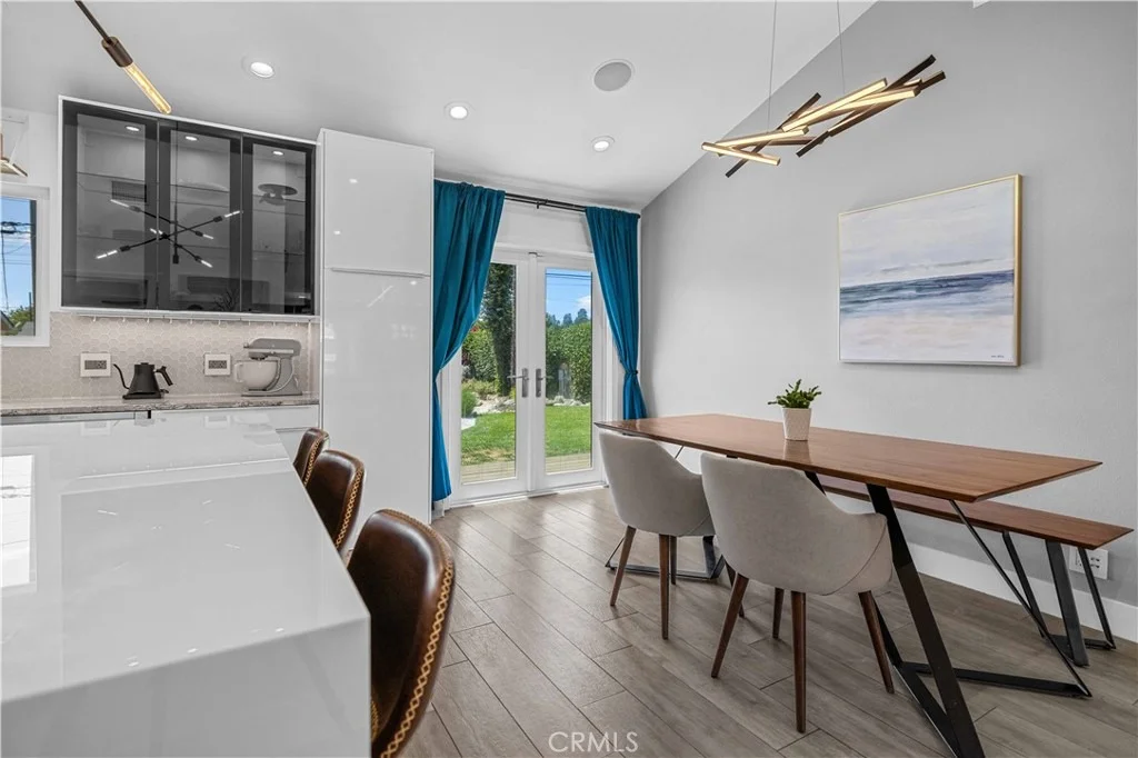 Photo of 3843 Marber