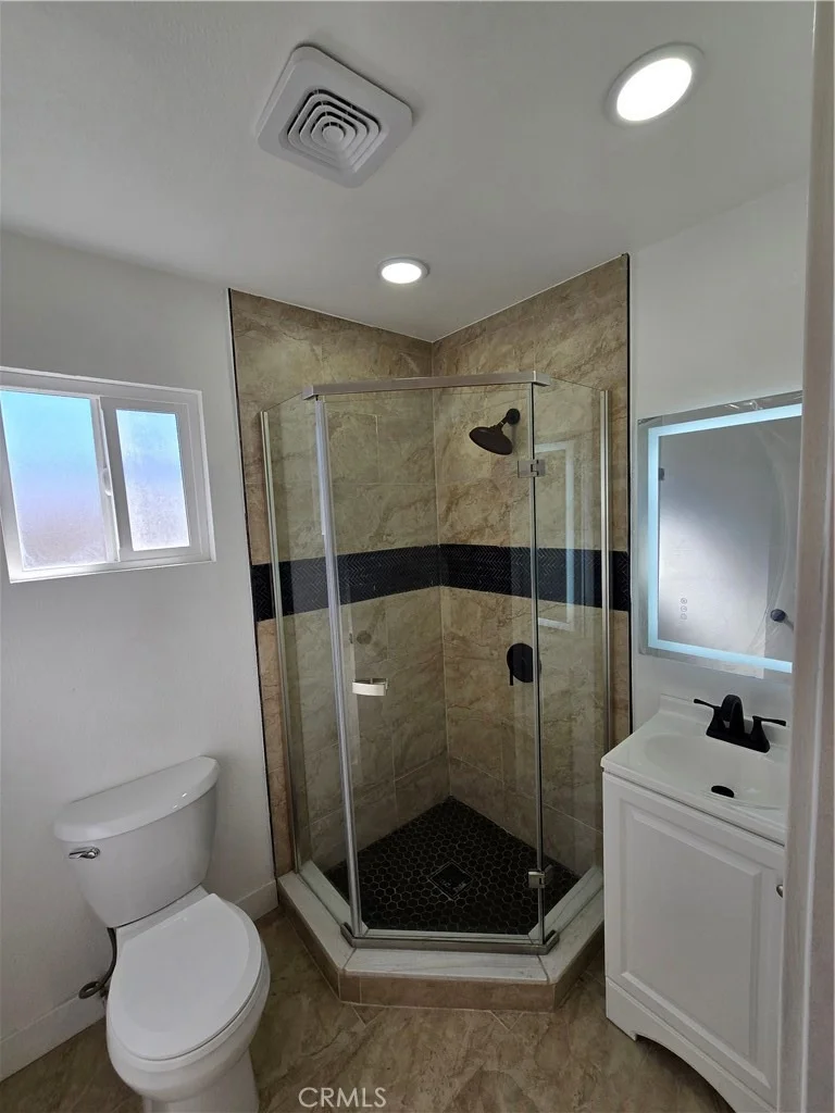 Photo of 249 N 10th