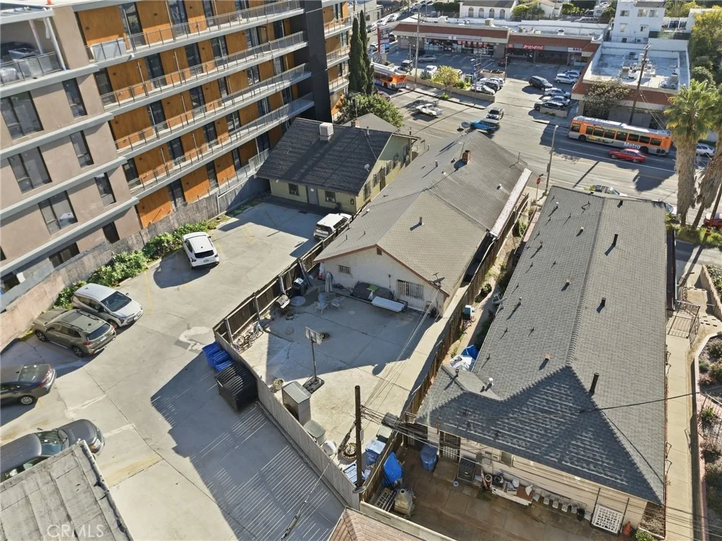 Photo of 2239 W Sunset Boulevard