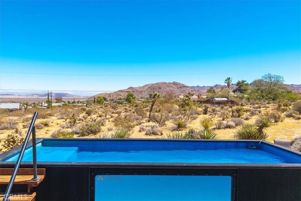Photo of 7119 Saddleback Road