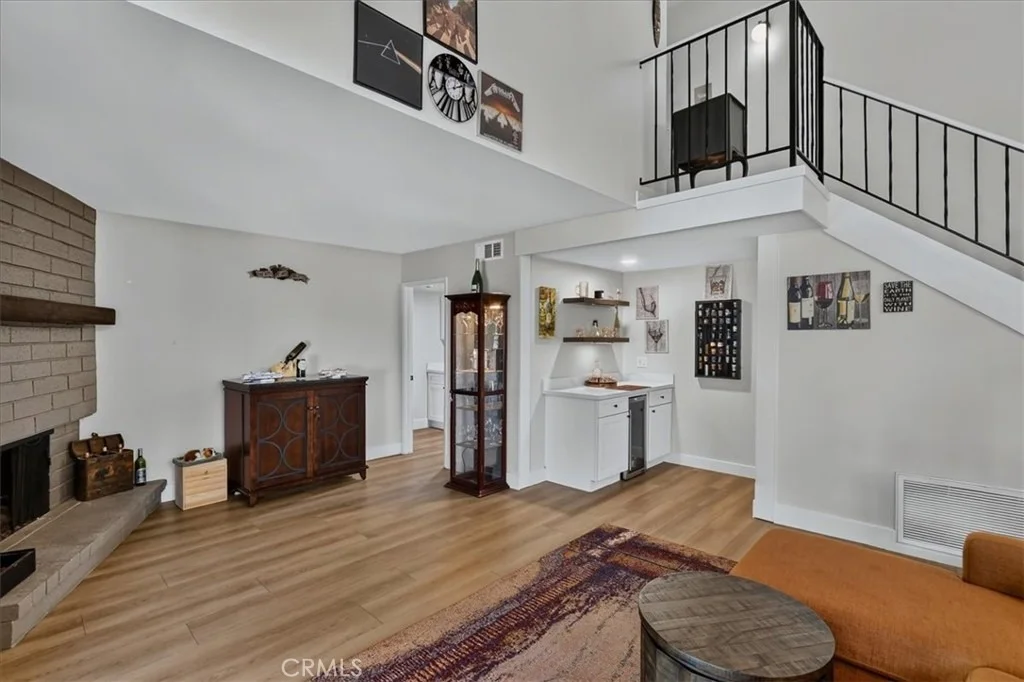 Photo of 2279 Shirley