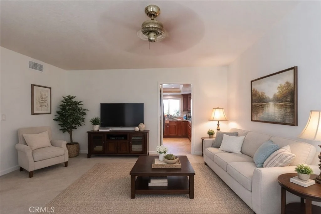 Photo of 5755 Avenida Estoril