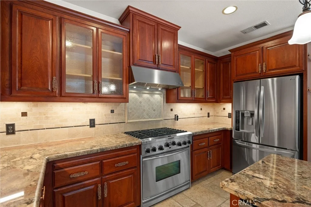 Photo of 1150 Watts Estates