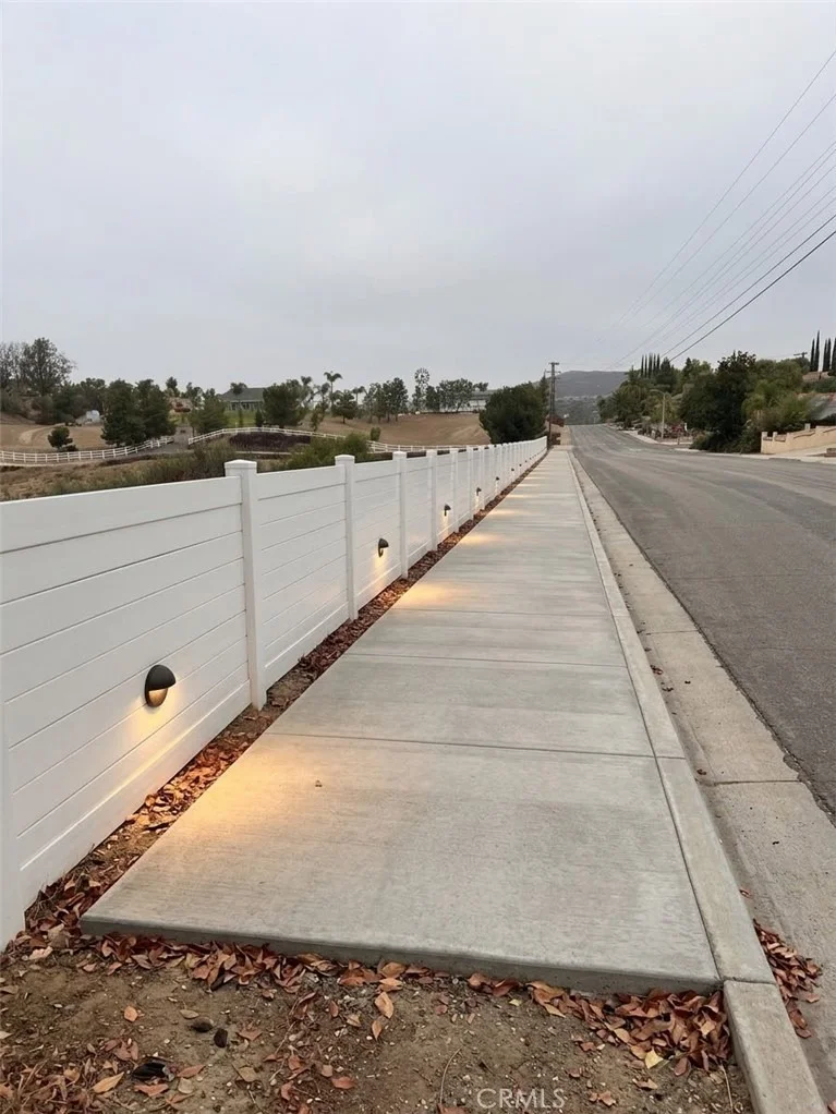 Photo of 40105 Calle Medusa