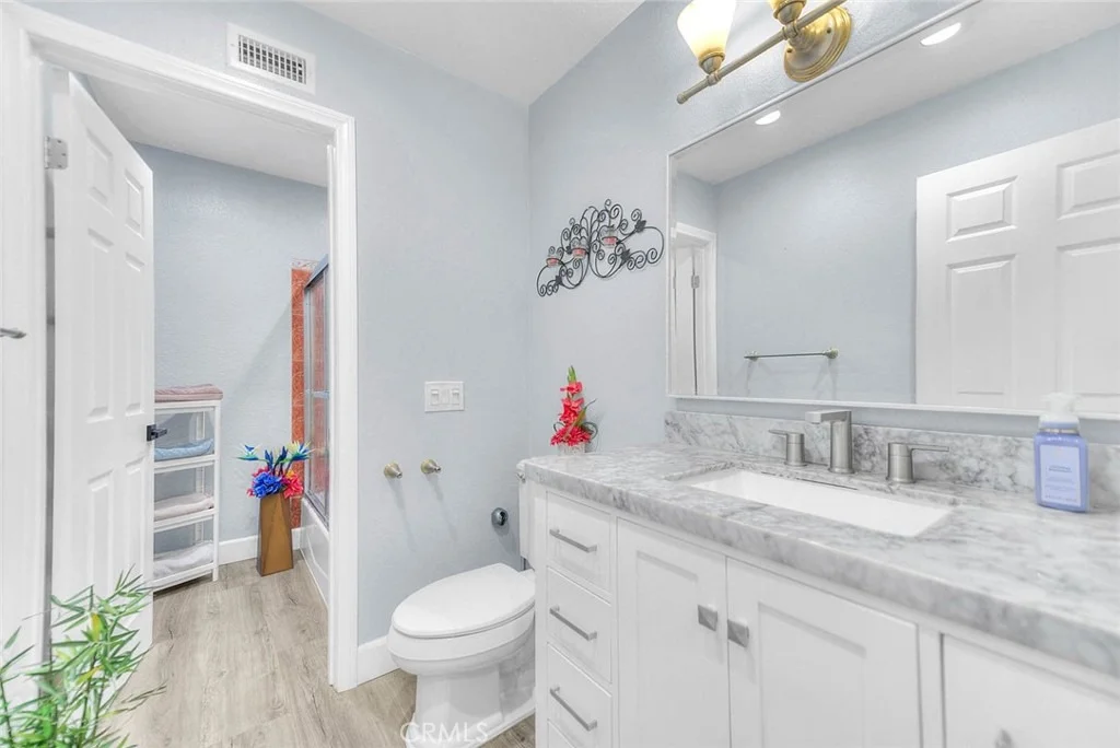 Photo of 1537 Meadow Glen