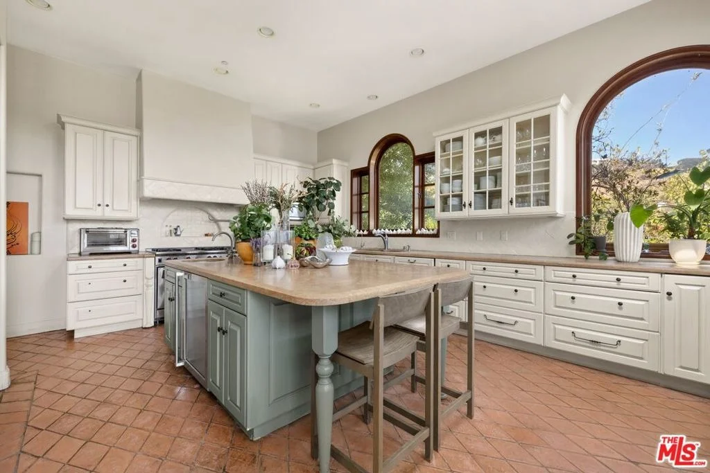 Photo of 1214 Beverly View Drive