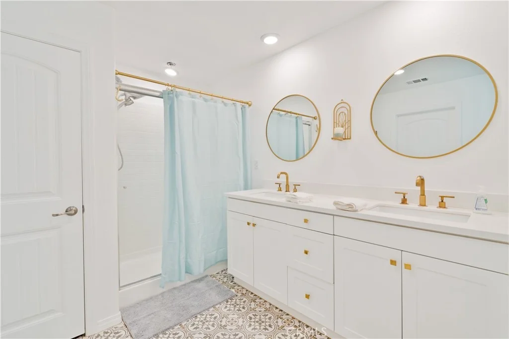Photo of 1028 Coriander