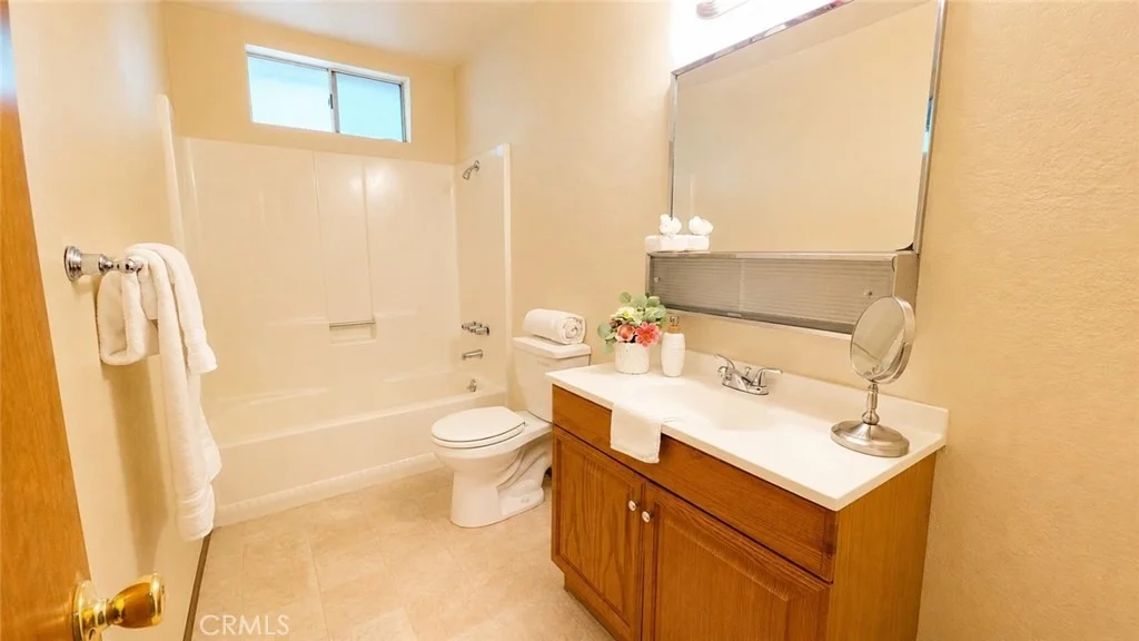 Photo of 23013 Oak Lane