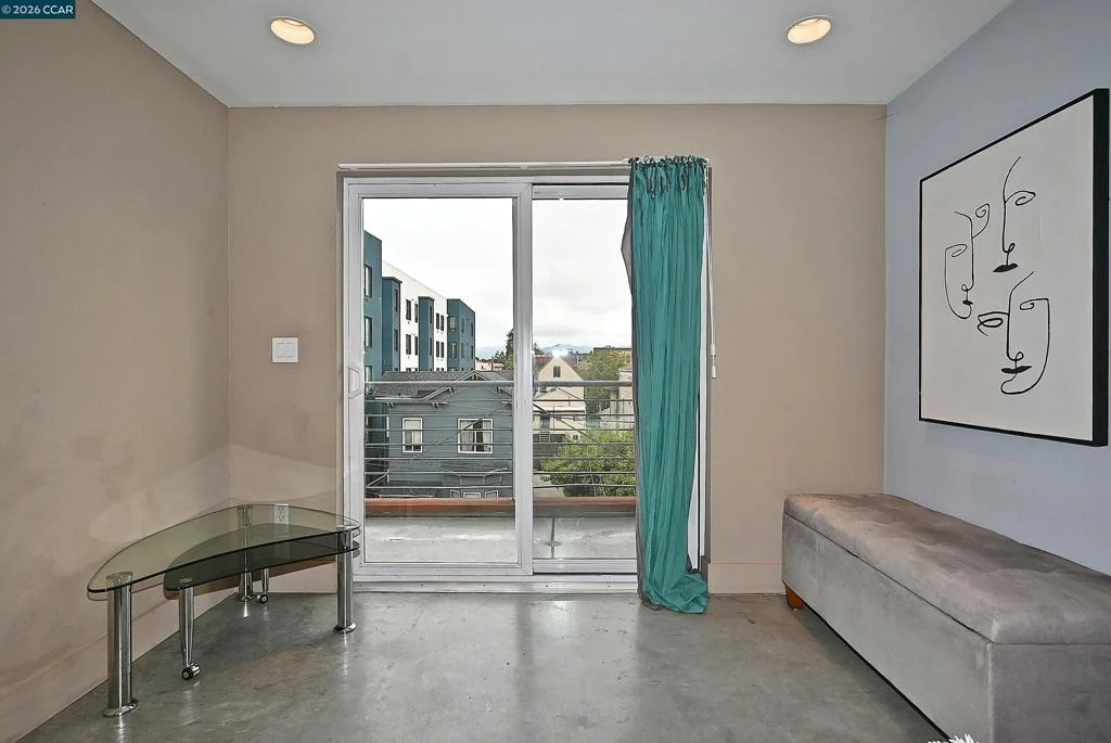 Photo of Unit 15 at 675 8Th Street
