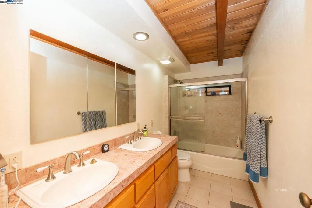 Photo of 4481 Rush Creek Rd