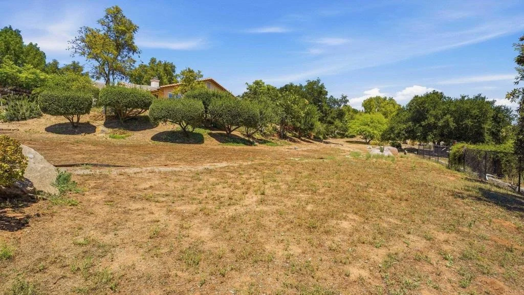 Photo of 2527 Southern Oak Road