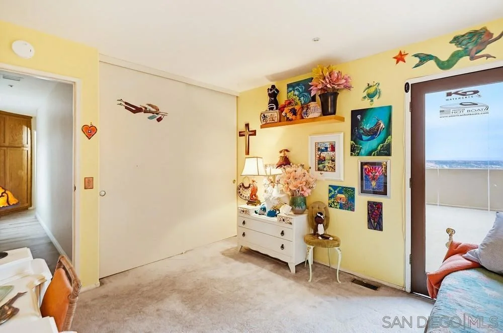 Photo of 9634 Eucalyptus St