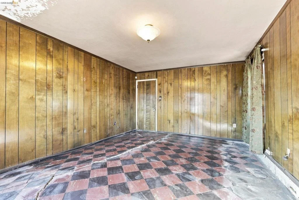 Photo of 3000 Morcom Ave