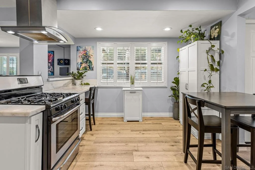 Photo of 6062 Streamview