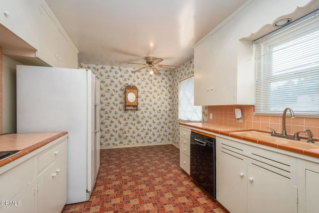 Photo of 1024 Harvey Drive