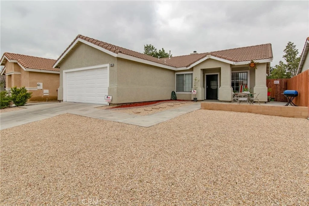 Photo of 1235 Maplewood Lane