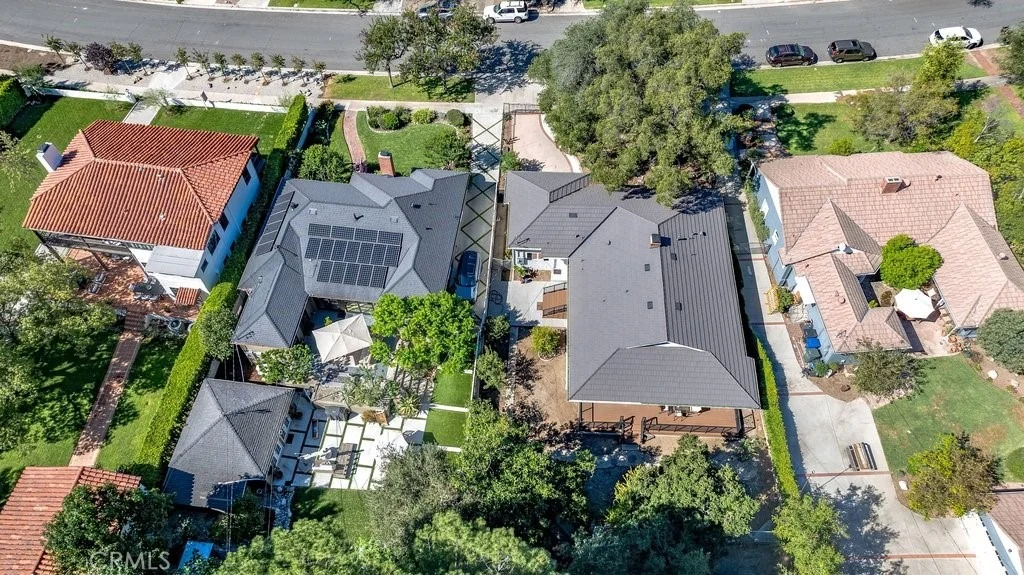 Photo of 2120 Roosevelt