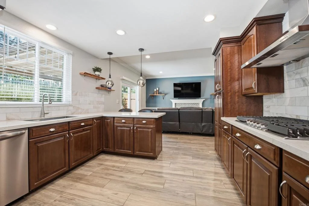 Photo of 930 Rose Arbor Drive