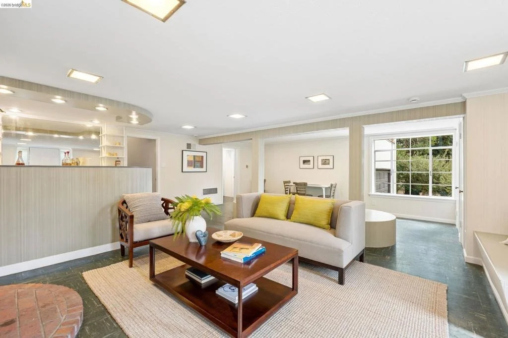 Photo of 765 Euclid Ave