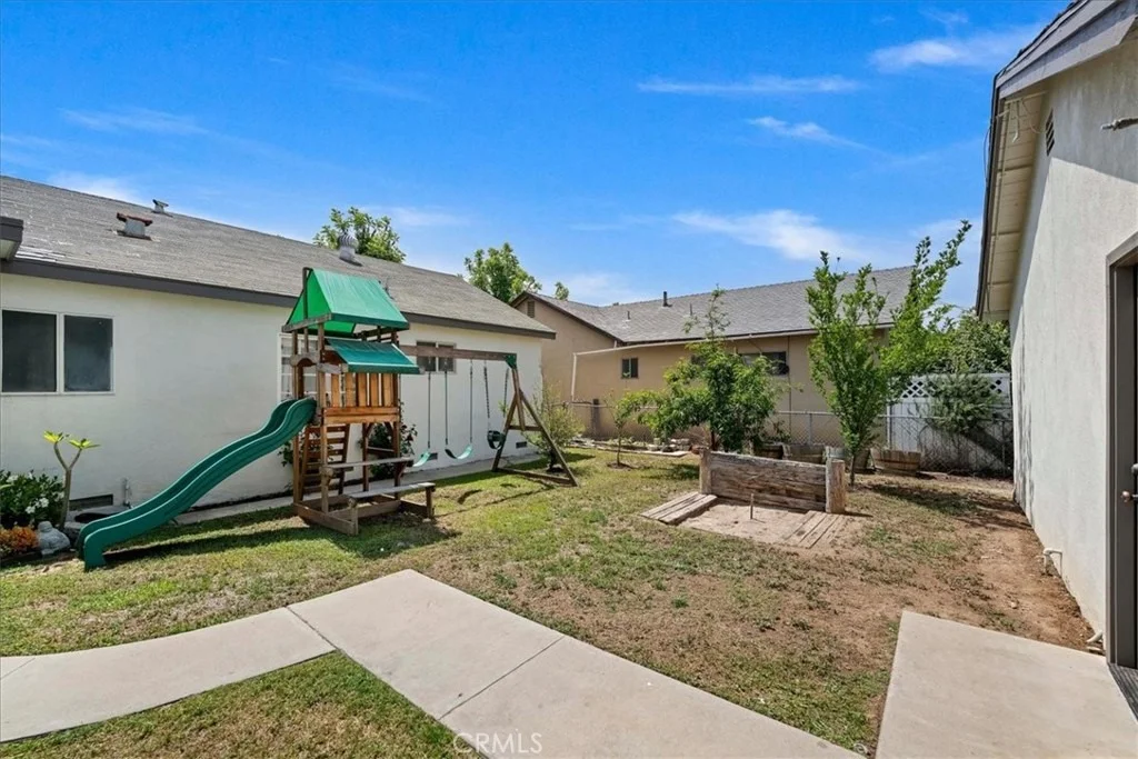 Photo of 5305 Palm