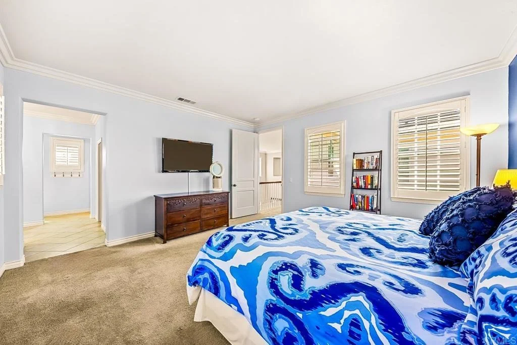 Photo of 2669 Paradise Road